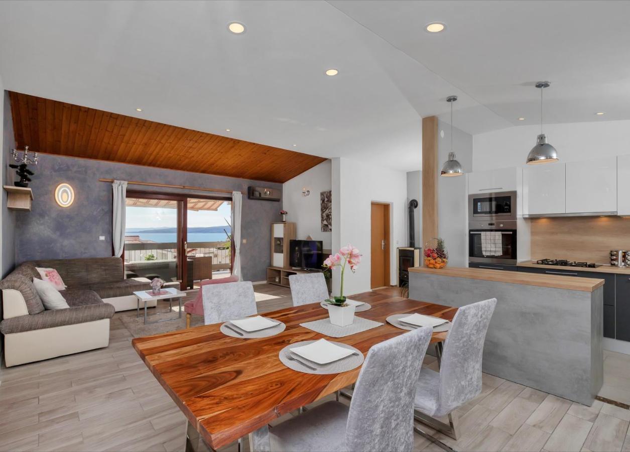 Apartments Rose Baška Voda المظهر الخارجي الصورة